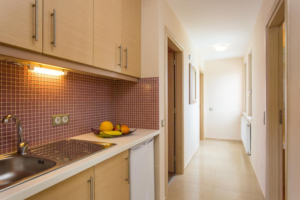 Deluxe Villa Ianthos - Outdoor Hot Tub & Kids Pool Gallos Exterior photo